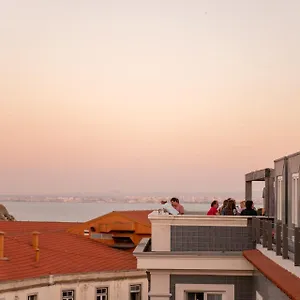 https://lisboa-pessoa-hotel.hotels-lisbon-portugal.com